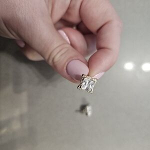 Square Stud Earrings with Clear Gem